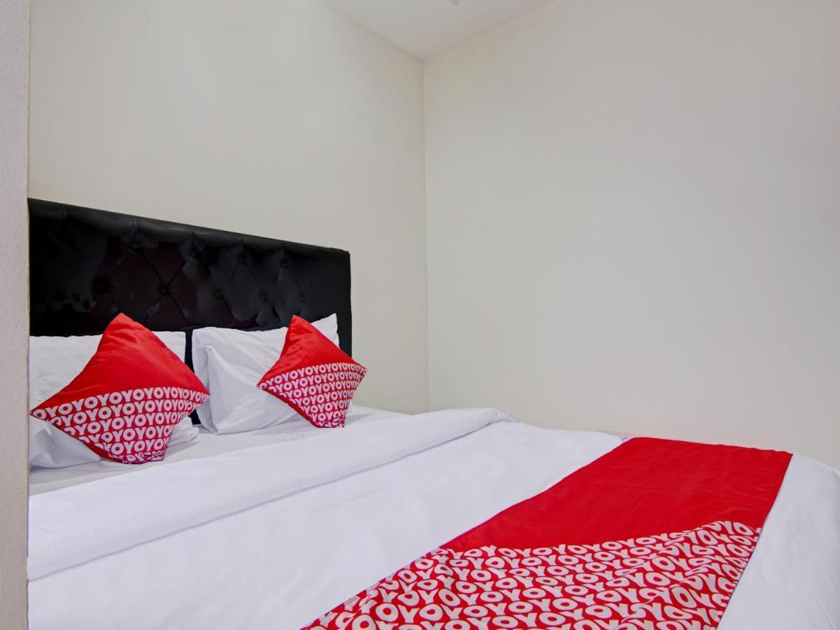 ديبوك Oyo 90339 Evenciio Apartment Syariah المظهر الخارجي الصورة